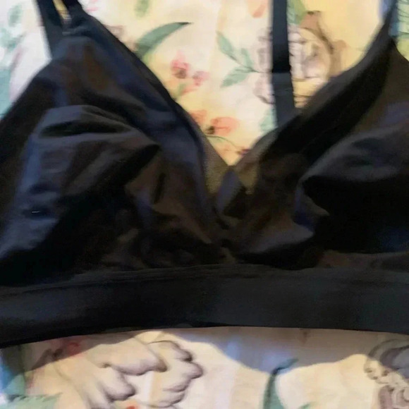 Auden Women’s Bra Size Medium Shade Black - Picture 4 of 10